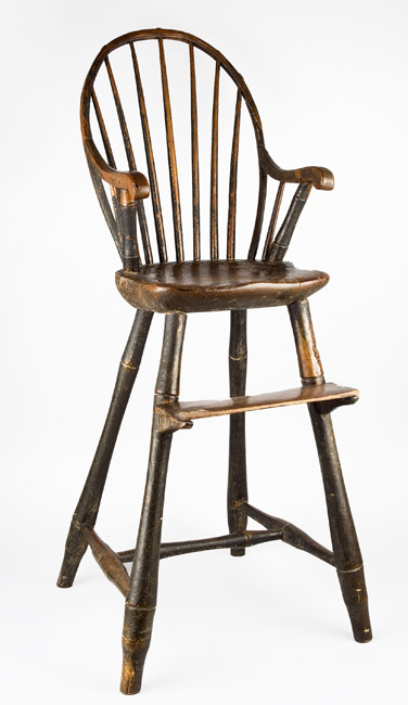 Child’s Bow-Back Windsor Highchair 
Rhode Island
Circa 1795-1800, entire view